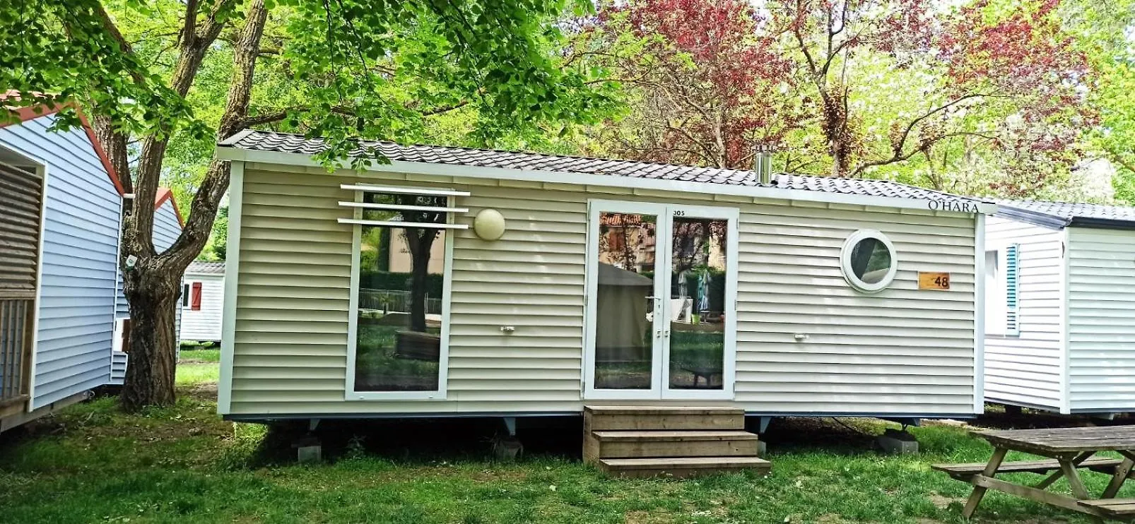 Camping Larribal Millau 0*,